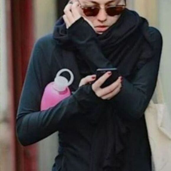 BKR FLIRT 500ML 16oz Opaque Fuschi fog Glass + silicone water bottle BARBIE PINK - Picture 2 of 9